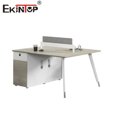 Σύγχρονο στυλ σχεδιασμός 4 ατόμων Εργασιακό σταθμό προσωπικού με ντουλάπι αποθήκευσης Προσαρμόσιμο